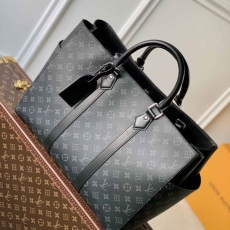 LV Shopping Bags